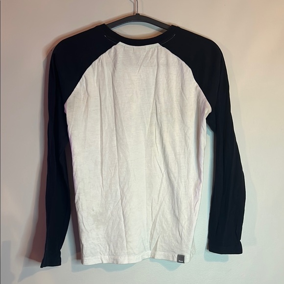 Bench Black and White Long Sleeve Tees - Picture 3 of 10